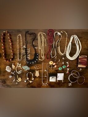 Vintage Jewelry Lot 37pc Monet Napier Avon Cloisonne Sterling Rhinestone